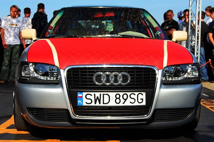 AUDI 80